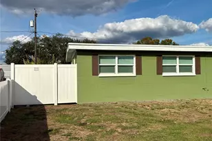 7702 Patrician Pl, Tampa, FL 33619 - Photo 7