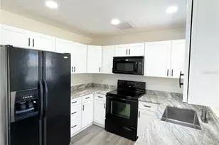 7911 Aden Loop, New Port Richey, FL 34655 - Photo 7