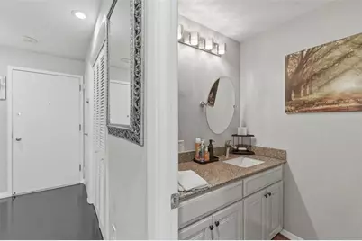 1 Beach Drive SE #1109, Saint Petersburg, FL 33701 - Photo 11