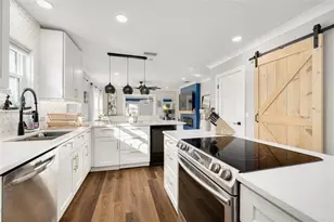 3662 5th Ave S, Saint Petersburg, FL 33711 - Photo 9