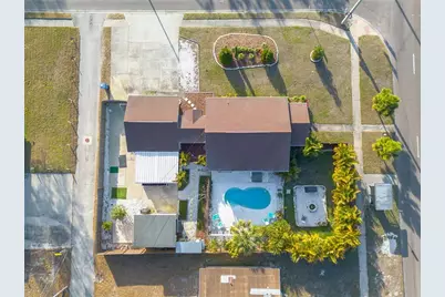 3662 5th Avenue S, Saint Petersburg, FL 33711 - Photo 1