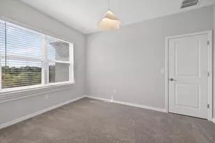 33947 Astoria Cir, Wesley Chapel, FL 33545 - Photo 41