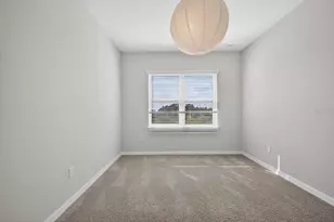 33947 Astoria Cir, Wesley Chapel, FL 33545 - Photo 37