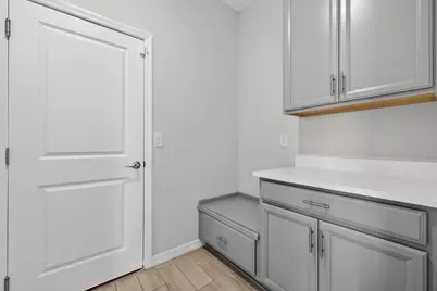 33947 Astoria Circle, Wesley Chapel, FL 33545 - Photo 11