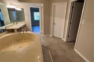 2599 Dolly Bay Dr, Palm Harbor, FL 34684 - Photo 9