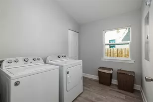 510 48th Ave N, Saint Petersburg, FL 33703 - Photo 23