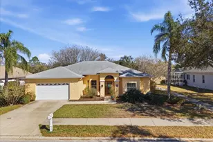 2406 Dana Dr, Safety Harbor, FL 34695 - Photo 3