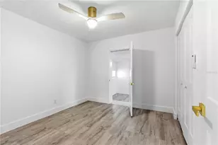 9315 N 16th St, Tampa, FL 33612 - Photo 17
