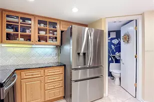 13812 Mill Cove Cir, Tampa, FL 33618 - Photo 11