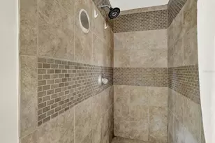 729 Sandy Creek Dr, Brandon, FL 33511 - Photo 19