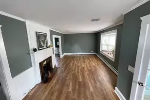 33 Waldron Ave, Cranston, RI 02910 - Photo 3