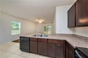 10212 Hawk Storm Ave, Tampa, FL 33610 - Photo 13
