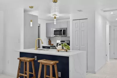 2813 Candlewood Street, Clearwater, FL 33759 - Photo 9