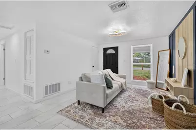 2813 Candlewood Street, Clearwater, FL 33759 - Photo 7