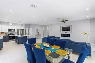 302 Archimedes St, Dunedin, FL 34698 - Photo 9