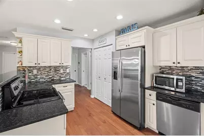 2397 E Orangehill Avenue, Palm Harbor, FL 34683 - Photo 17
