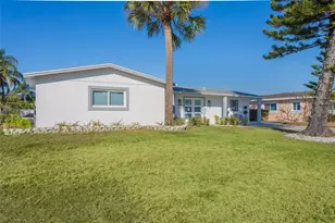 3926 Fontainebleau Dr, Tampa, FL 33634 - Photo 1