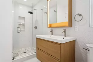 3926 Fontainebleau Dr, Tampa, FL 33634 - Photo 17