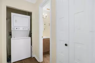 2003 Hadrian Ct, Sun City Center, FL 33573 - Photo 17