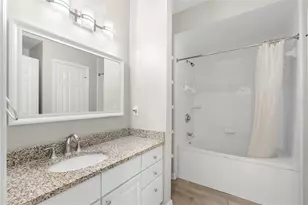 800 S Dakota Ave, Tampa, FL 33606 - Photo 17