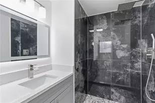 5330 Poinsettia Dr, New Port Richey, FL 34652 - Photo 17