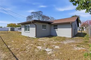 5330 Poinsettia Dr, New Port Richey, FL 34652 - Photo 27