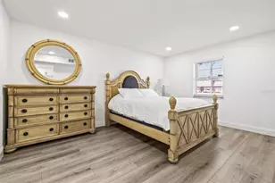 2101 Cordova Green, Seminole, FL 33777 - Photo 11