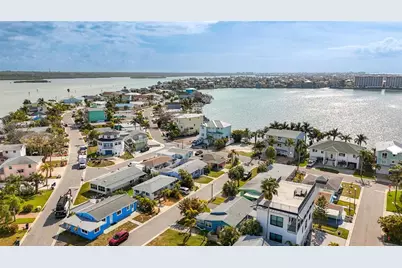 18012 4th Street E, Redington Shores, FL 33708 - Photo 49