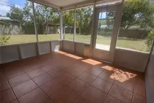 1336 60th St S, Gulfport, FL 33707 - Photo 21