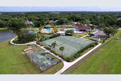 7409 Surrey Wood Lane, Apollo Beach, FL 33572 - Photo 53