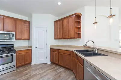 7409 Surrey Wood Lane, Apollo Beach, FL 33572 - Photo 15