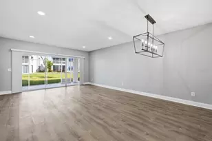 11510 Shipwatch Dr, Largo, FL 33774 - Photo 17