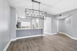 11510 Shipwatch Dr, Largo, FL 33774 - Photo 21