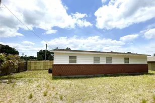 8310 Croton Ave, Tampa, FL 33619 - Photo 21