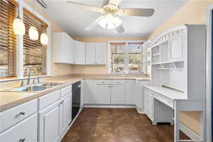 7002 53rd St N, Pinellas Park, FL 33781 - Photo 25