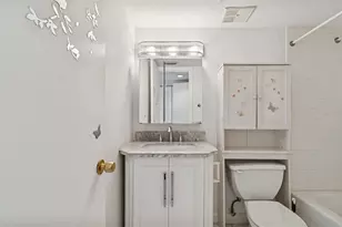 850 Village Lake Ter N, Saint Petersburg, FL 33716 - Photo 23