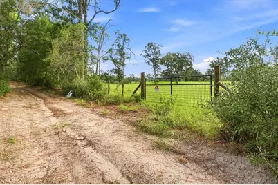 2720 E Fawn Court, Inverness, FL 34452 - Photo 11