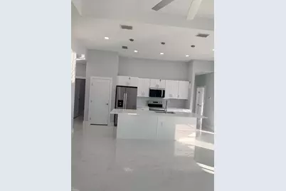 313 El Dorado Boulevard N, Cape Coral, FL 33993 - Photo 5