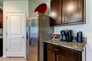 2933 Maiden Grass Isle, Wesley Chapel, FL 33543 - Photo 15