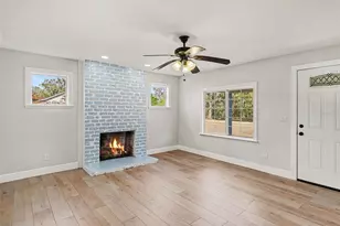 6305 Jim Davis Rd, Parrish, FL 34219 - Photo 7