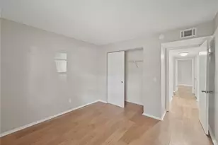 [Address not provided], Tampa, FL 33613 - Photo 17