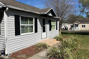 2801 61st Ave N, Saint Petersburg, FL 33714 - Photo 13