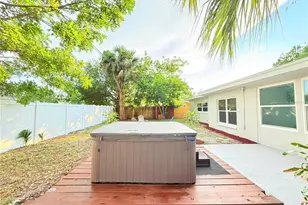 2121 Greenbriar Blvd, Clearwater, FL 33763 - Photo 37