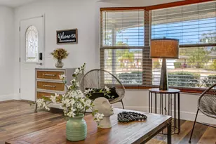 2121 Greenbriar Blvd, Clearwater, FL 33763 - Photo 7