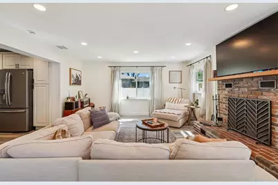 10224 N Oakleaf Avenue, Tampa, FL 33612 - Photo 29