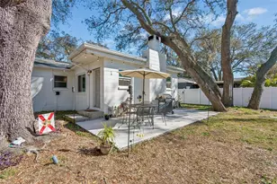 10224 N Oakleaf Ave, Tampa, FL 33612 - Photo 57