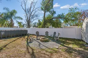 10224 N Oakleaf Ave, Tampa, FL 33612 - Photo 53