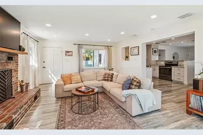 10224 N Oakleaf Avenue, Tampa, FL 33612 - Photo 25