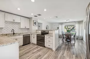 10224 N Oakleaf Ave, Tampa, FL 33612 - Photo 21