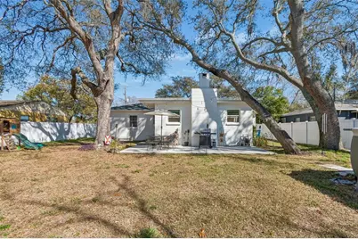 10224 N Oakleaf Avenue, Tampa, FL 33612 - Photo 51